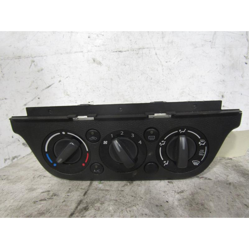 Commande chauffage SUZUKI SWIFT 3 Photo n°1