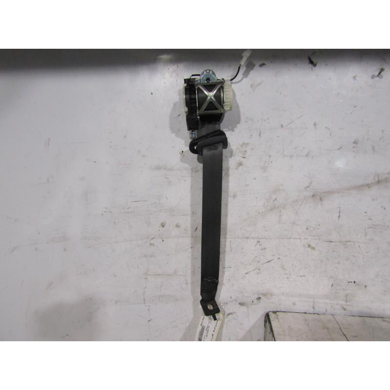 Ceinture arriere droit RENAULT CLIO 3 Photo n°1