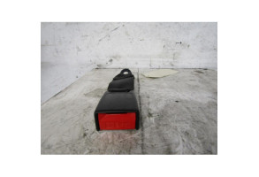 Attache ceinture arriere droit PEUGEOT 206 Photo n°1