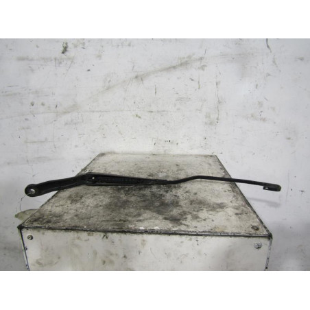 Bras essuie glace avant PEUGEOT 206