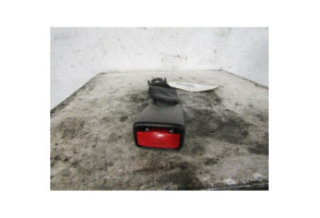 Attache ceinture arriere droit TOYOTA COROLLA 10 Photo n°1