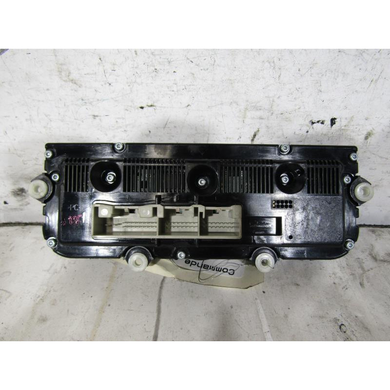 Commande chauffage SKODA OCTAVIA 2 Photo n°1