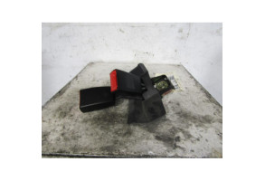 Attache ceinture arriere gauche AUDI A4 2 Photo n°1