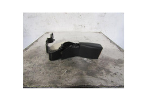 Attache ceinture arriere droit TOYOTA AVENSIS 2 Photo n°1