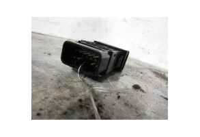 Bouton de warning TOYOTA AVENSIS 2 Photo n°1
