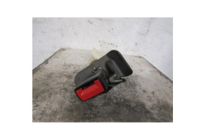 Attache ceinture arriere droit AUDI A4 2 Photo n°1