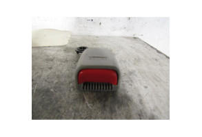 Attache ceinture arriere droit HYUNDAI TRAJET Photo n°1
