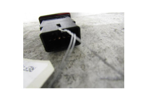Bouton de warning HYUNDAI TRAJET Photo n°1
