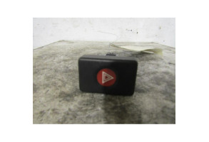 Bouton de warning DACIA LOGAN 1 Photo n°2