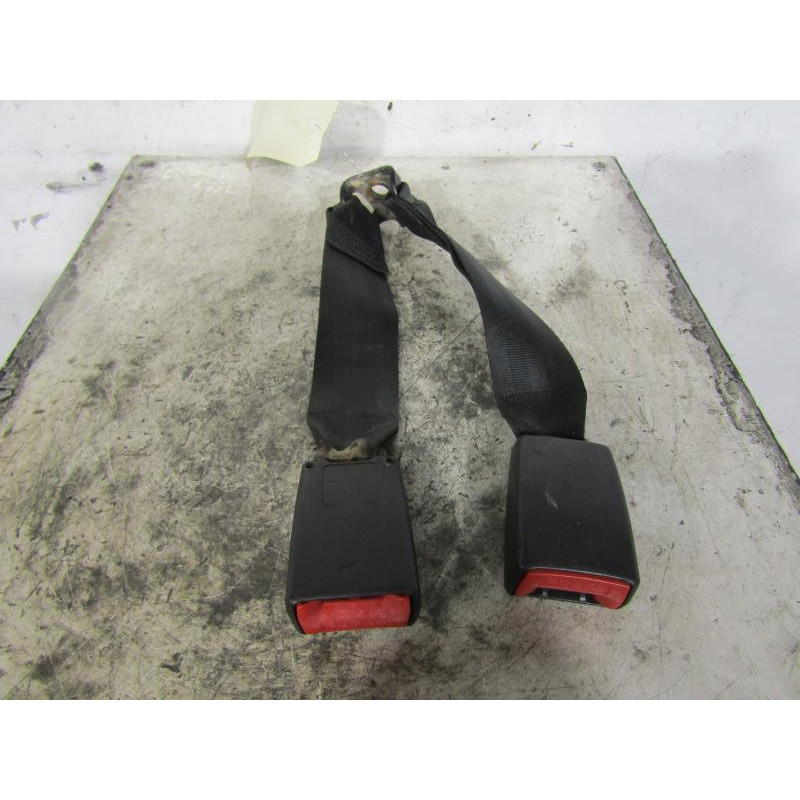 Attache ceinture arriere droit CITROEN XSARA Photo n°1