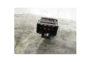 Bouton de warning SUBARU FORESTER 2 Photo n°1