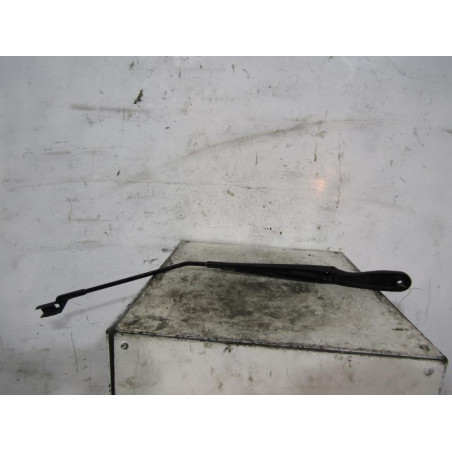 Bras essuie glace avant droit VOLVO C 30