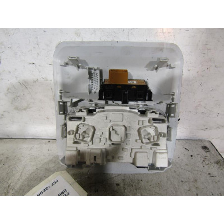 Eclairage de plafonnier PEUGEOT 208 1