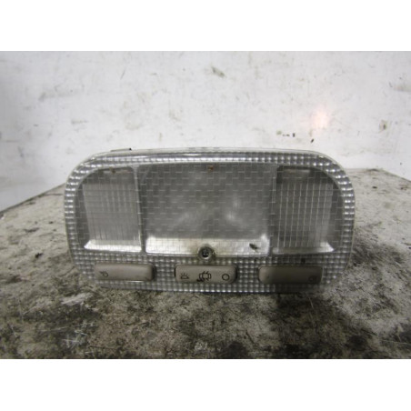 Eclairage de plafonnier PEUGEOT 3008 1
