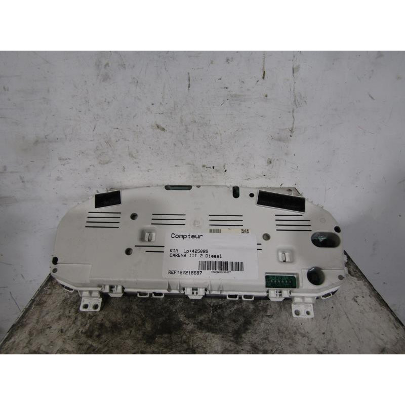 Compteur KIA CARENS 3 Photo n°1