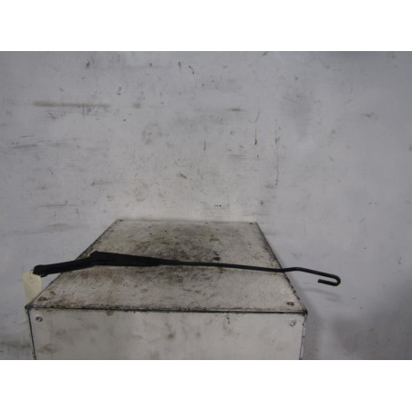 Bras essuie glace avant droit AUDI A4 1