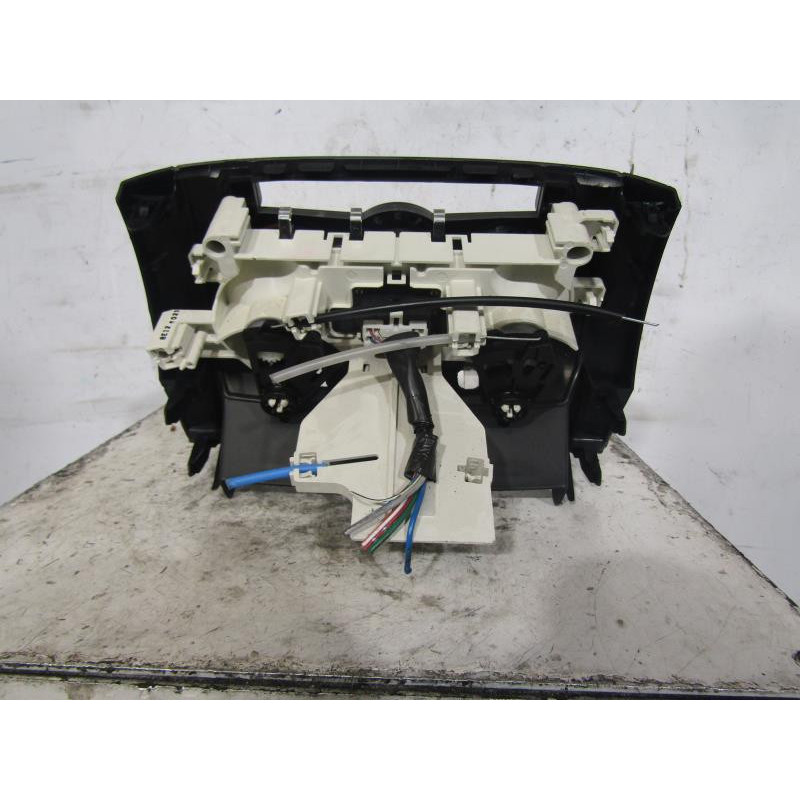 Commande chauffage DAIHATSU SIRION 2 Photo n°1