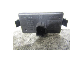 Bouton de warning RENAULT TWINGO 2 Photo n°1