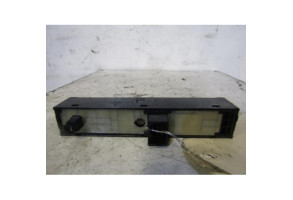 Bouton de warning TOYOTA COROLLA VERSO 2 Photo n°2