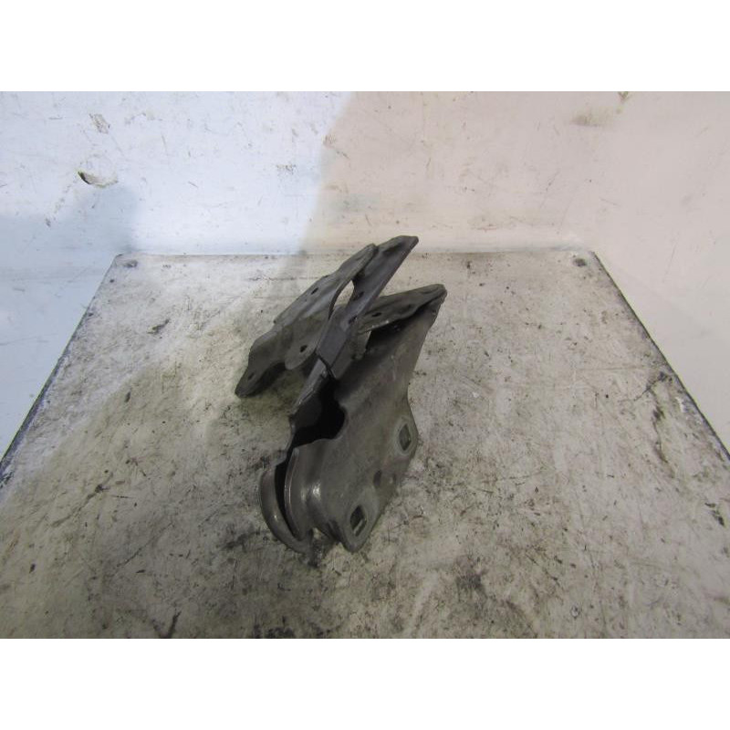 Charniere de capot RENAULT LAGUNA 2 Photo n°1