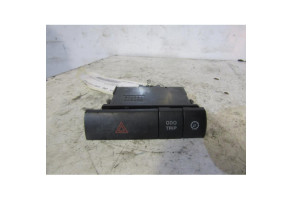 Bouton de warning TOYOTA PRIUS 2 Photo n°2