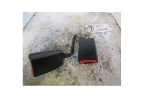 Attache ceinture arriere gauche AUDI A3 1 Photo n°1