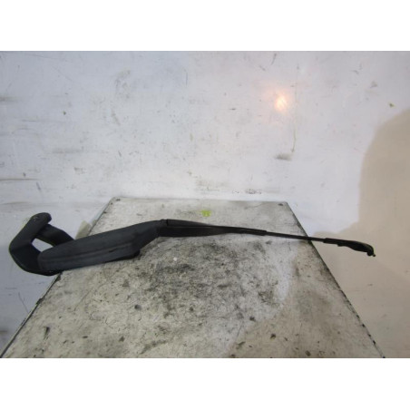 Bras essuie glace avant droit MERCEDES CLASSE E 211