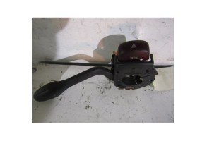 Bouton de warning VOLKSWAGEN GOLF 3 Photo n°1