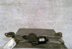 Moteur essuie glace avant TOYOTA COROLLA VERSO 2