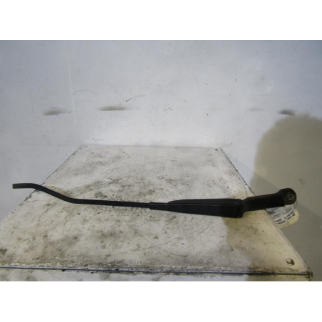 Bras essuie glace avant gauche RENAULT CLIO 2 CAMPUS