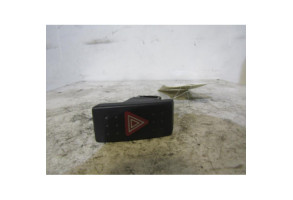 Bouton de warning SUZUKI SWIFT 3 Photo n°1