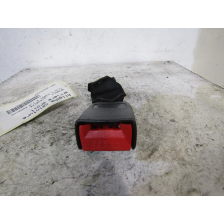 Attache ceinture arriere droit RENAULT CLIO 1