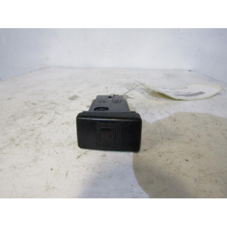 Bouton de warning HYUNDAI TRAJET