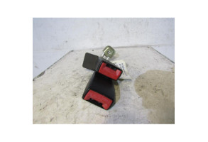 Attache ceinture arriere gauche VOLKSWAGEN PASSAT 4 Photo n°1