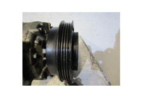 Compresseur clim VOLKSWAGEN PASSAT 4 Photo n°2