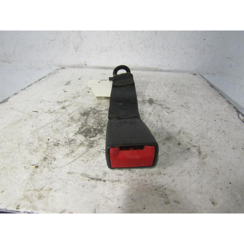 Attache ceinture arriere gauche CITROEN XSARA Photo n°1