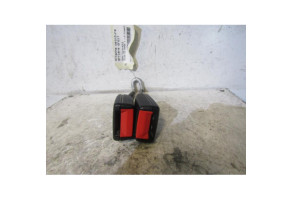 Attache ceinture arriere droit SEAT IBIZA 2 Photo n°1
