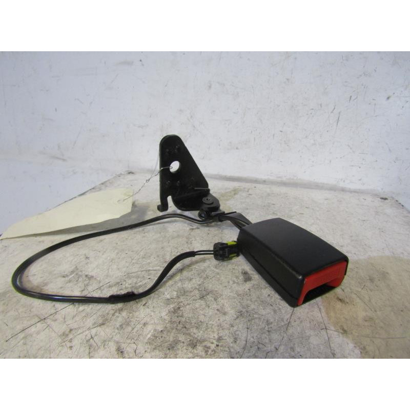 Attache ceinture arriere droit CITROEN C5 2 Photo n°1