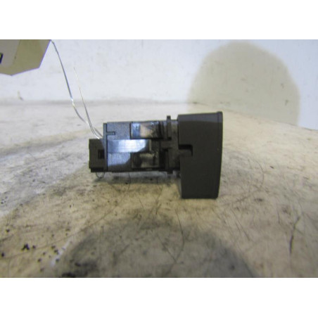 Bouton de warning CITROEN C5 2