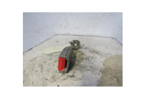 Attache ceinture arriere droit VOLKSWAGEN PASSAT 4 Photo n°1
