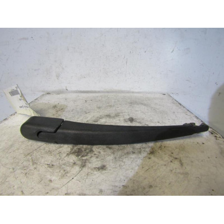 Bras essuie glace arriere HYUNDAI I 30 1