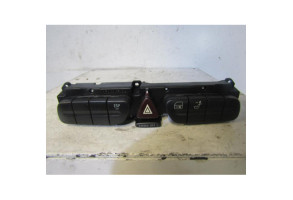Bouton de warning MERCEDES CLASSE C 203 Photo n°1