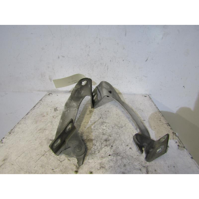 Charniere de capot RENAULT KANGOO 2 Photo n°1