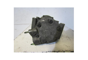 Compresseur clim PEUGEOT 206 Photo n°4