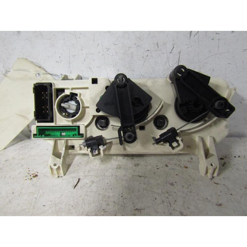 Commande chauffage RENAULT CLIO 2 Photo n°1