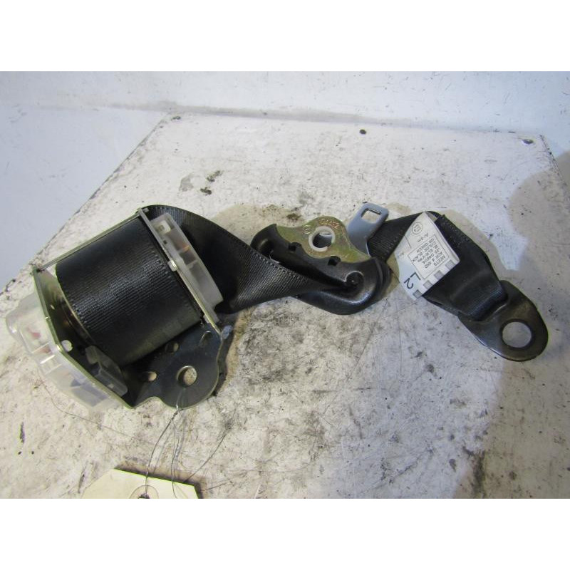 Ceinture arriere gauche TOYOTA YARIS 1 Photo n°1