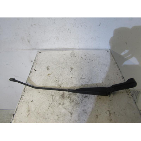 Bras essuie glace avant gauche RENAULT CLIO 2