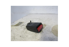 Attache ceinture arriere droit PEUGEOT 307 Photo n°1