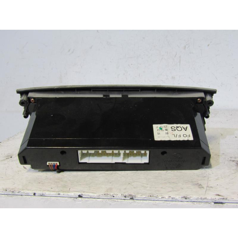 Commande chauffage HYUNDAI TRAJET Photo n°1