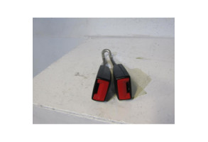 Attache ceinture arriere gauche SEAT TOLEDO 2 Photo n°1